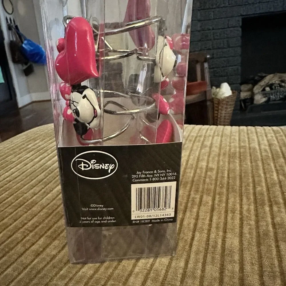 Disney Minnie Mouse And Hearts Shower Curtain Hooks Set Of 12